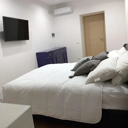 Comforthouse Ladispoli-2